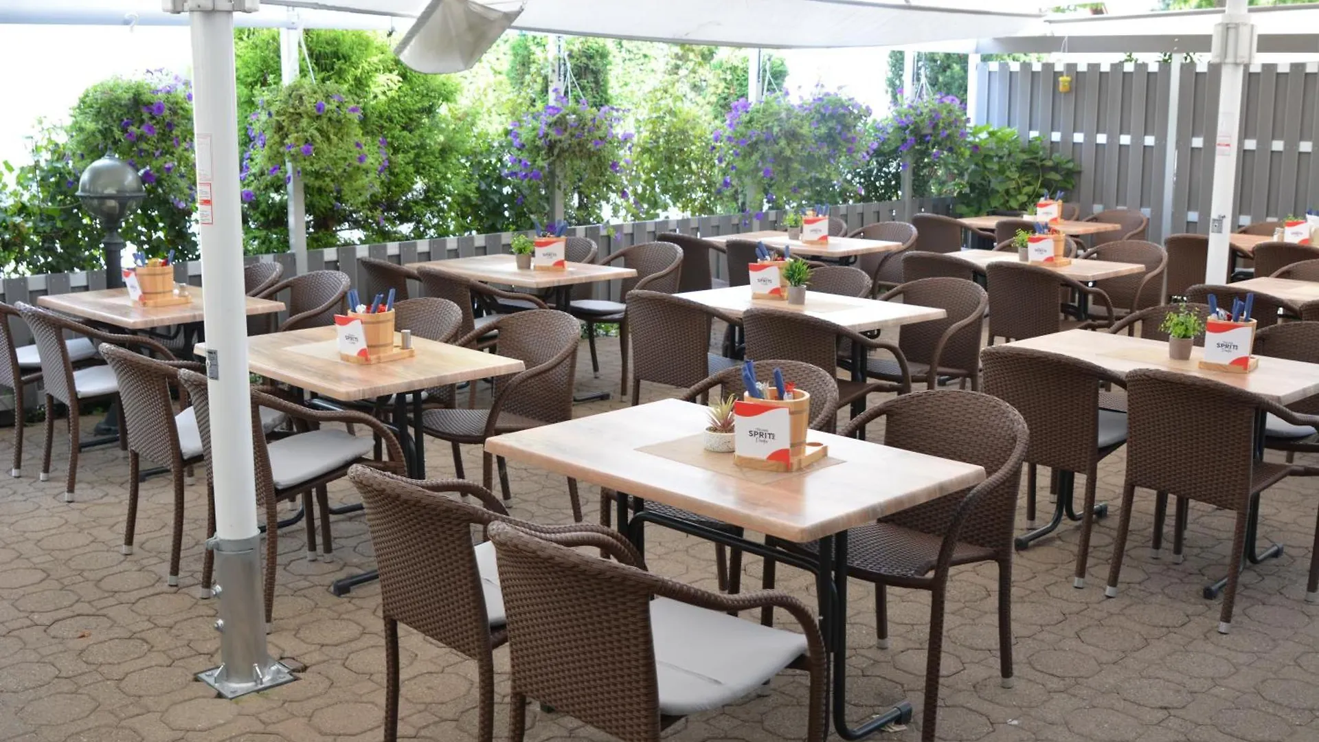 Hotel-Gasthof Zur Rose Weissenhorn Hotel